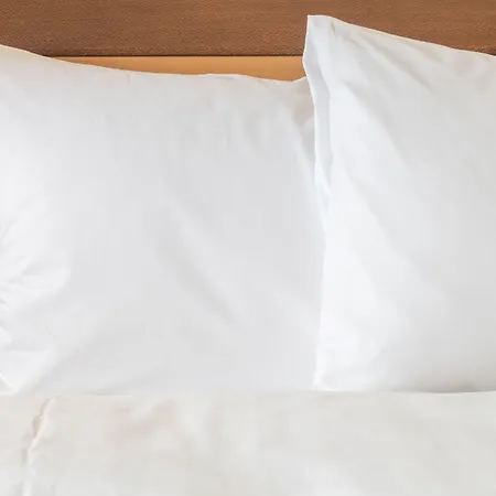 מלון Indigo By Ihg (adults Only)