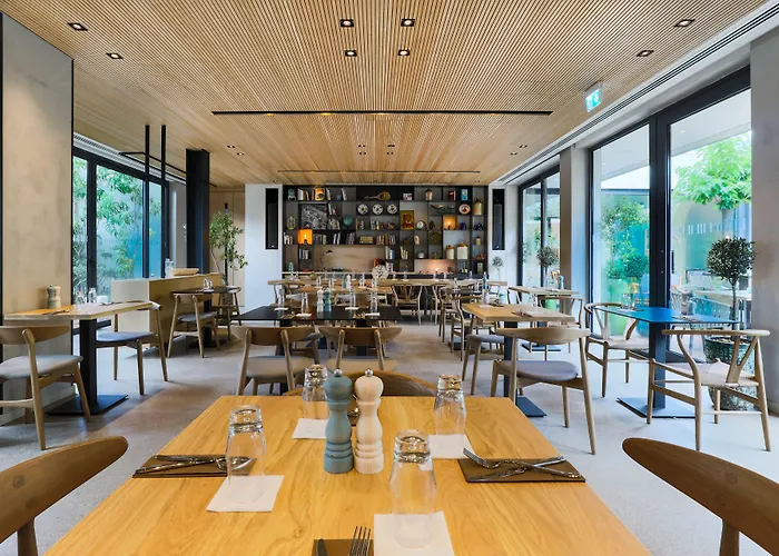 Indigo By Ihg (adults Only) 2* Larnaca